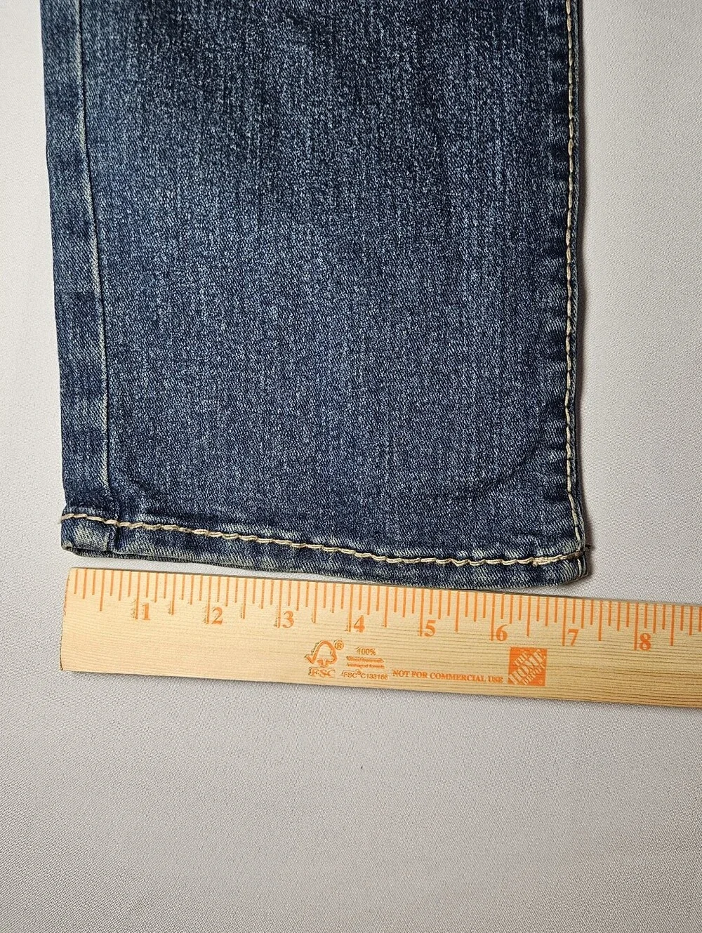 True Religion GENO BIG T Flap Pockets Relaxed Slim Jeans W32 L32 NWT